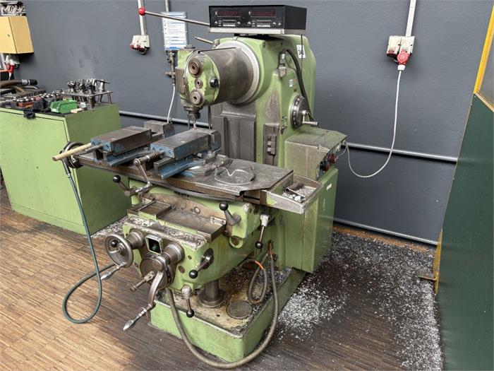 Universal-Fräsmaschine Schaublin 53